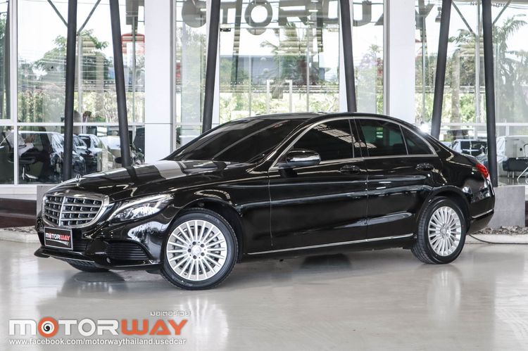 รถ Mercedes-Benz C-Class C300 สี ดำ