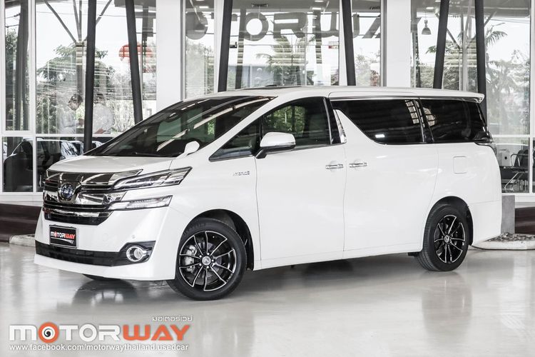 Toyota Vellfire 2018 2.5 Hybrid E-Four 4WD Van ไฮบริด เกียร์อัตโนมัติ ขาว รูปที่ 2