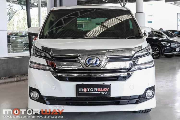 Toyota Vellfire 2018 2.5 Hybrid E-Four 4WD Van ไฮบริด เกียร์อัตโนมัติ ขาว รูปที่ 4