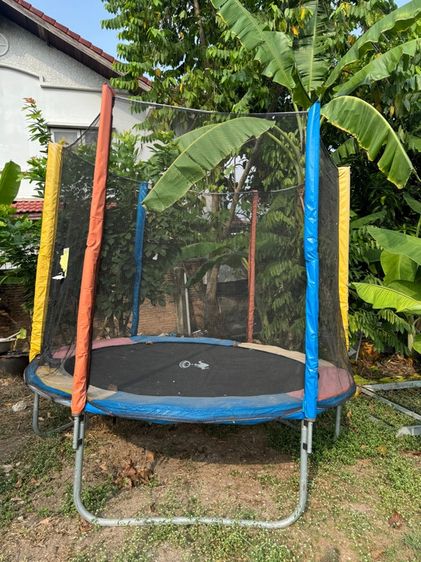 SanookTrampoline แทรมโพลีนที่กระโดดขนาด 8 ฟุต 2.40 ม.รุ่น Standard มีรั้วตาข่าย กระโดดได้ 3-4 คน แข็งแรงปลอดภัย