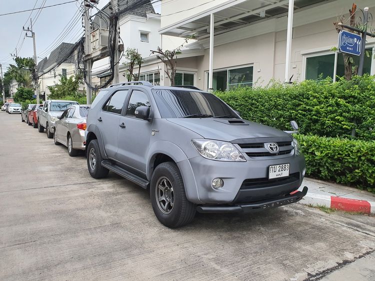 Toyota Fortuner 2006 2.7 V 4WD Utility-car เบนซิน LPG เกียร์อัตโนมัติ เทา รูปที่ 3
