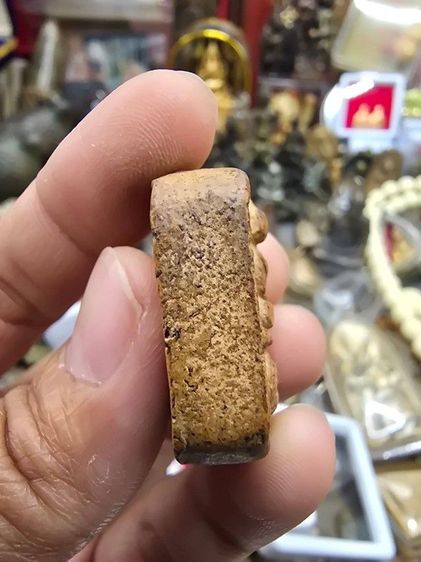 หลวงพ่อปานพิมพ์ทรงไก่ รูปที่ 4