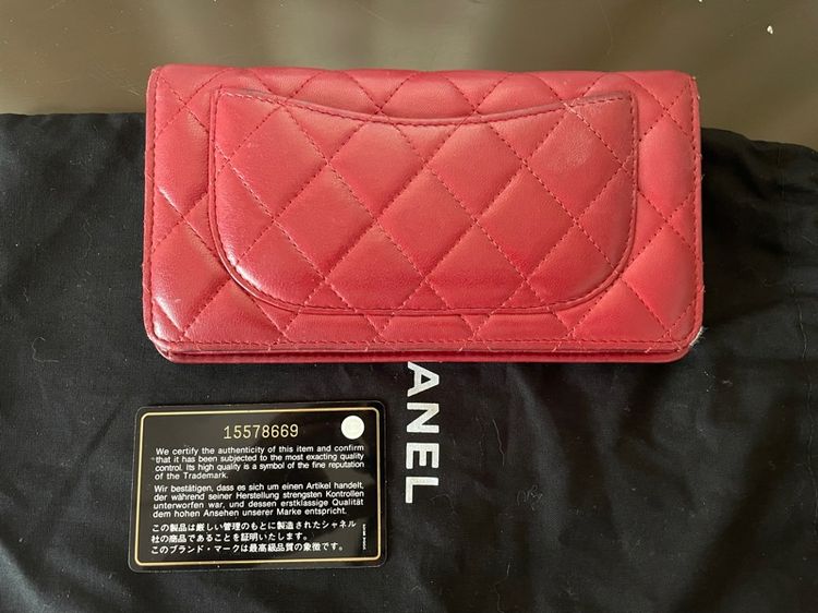Chanel bifold wallet รูปที่ 2