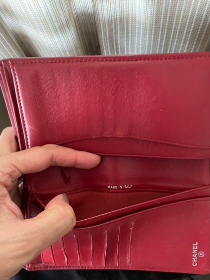 Chanel bifold wallet รูปที่ 4