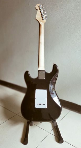 กีต้าร์ไฟฟ้า รูปที่ 3