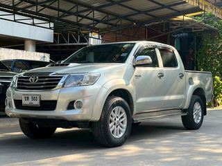2012 Toyota Vigo Champ Prerunner E 2.5 MT