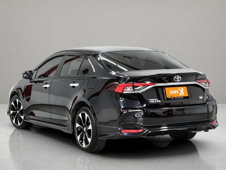 Toyota Altis 2019 1.8 GR Sport CVT Sedan เบนซิน ไม่ติดแก๊ส เกียร์อัตโนมัติ ดำ รูปที่ 4