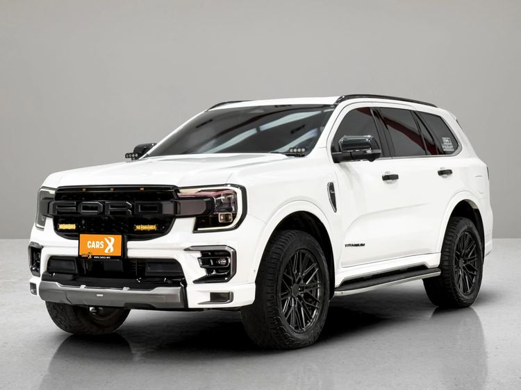 รถ Ford Everest 2.0 Titanium Plus 4WD สี ขาว