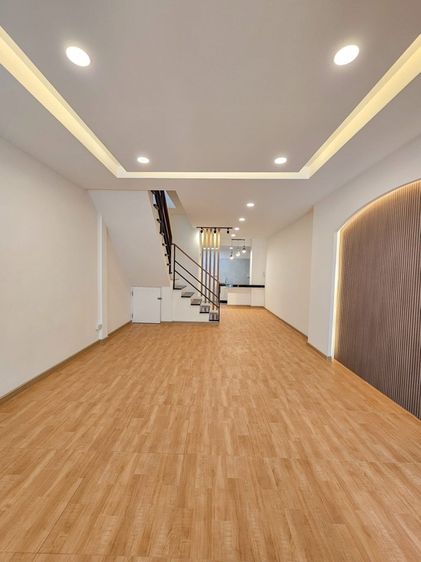 อื่นๆ ไม่มี ใช่ 1️⃣ ขายทาวน์โฮม ดอนเมือง วิภาวดีรังสิต 37 ใกล้สนามบินดอนเมือง บ้านดอนเมือง 2 ชั้น 2 นอน ฟรีโอน รูปที่ 3