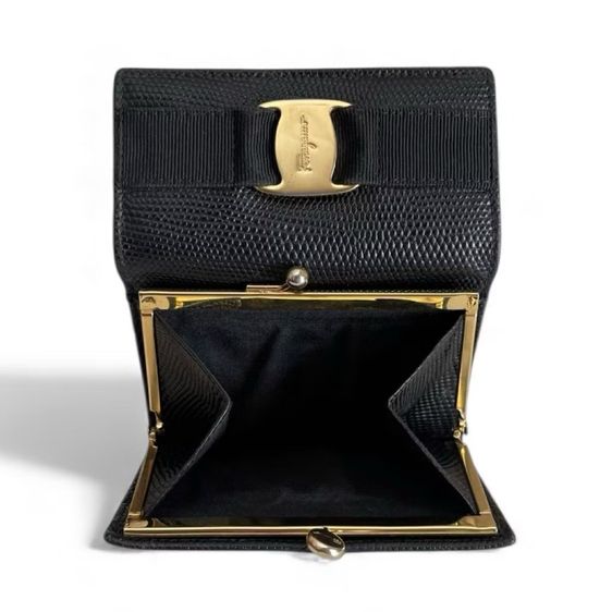 Salvatore Ferragamo Leather Wallet Purse Authentic Vintage Black กระเป๋าสีดำ กระเป๋าสตางค์สีดำ สีดำ รูปที่ 3