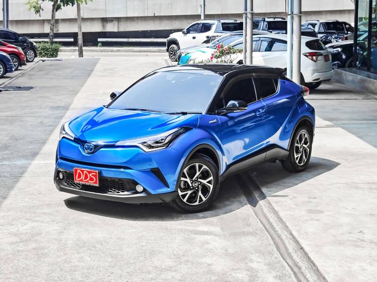 รถ Toyota C-HR 1.8 Hybrid Hi สี น้ำเงิน