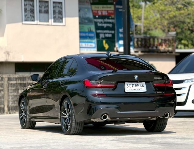 BMW Series 3 2020 330e ปลั๊กอินไฮบริด (PHEV) เกียร์อัตโนมัติ ดำ รูปที่ 3