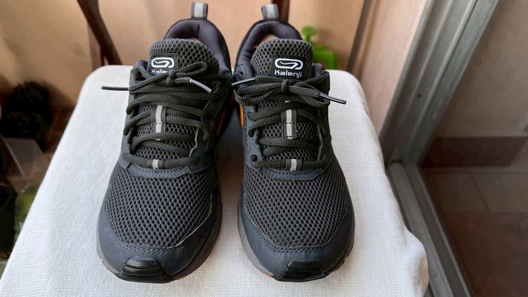 รองเท้าวิ่ง Kalenji รุ่น Run Active (สีดำ-ส้ม) รูปที่ 4