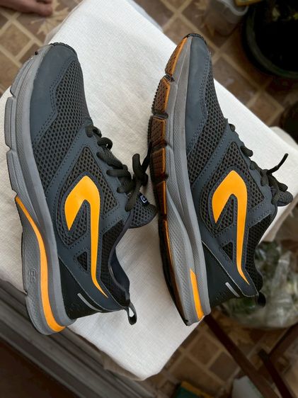 รองเท้าวิ่ง Kalenji รุ่น Run Active (สีดำ-ส้ม) รูปที่ 6
