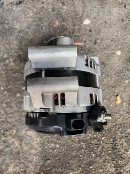 ไดชาร์จ BMW N52N F10 F25 F02 สายพาน 8 ร่อง รูปที่ 11