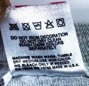 FRUIT OF THE LOOM Heavy Cotton Vintage Graphic Tee Shark Encounter printed Made in USA.  รูปที่ 6