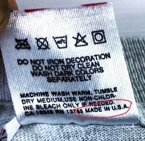 FRUIT OF THE LOOM Heavy Cotton Vintage Graphic Tee Shark Encounter printed Made in USA.  รูปที่ 7