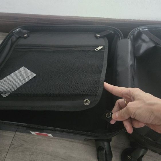 ของใหม่ กระเป๋าเดินทาง UOB รูปที่ 3