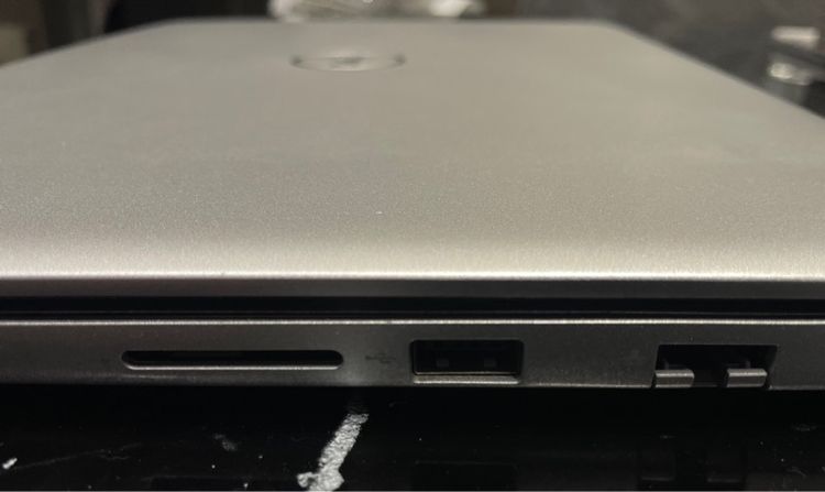 Dell Inspiron 5480 i7 8565U Ram 8 SSD 256GB HDD 1TB GPU 2 GB รูปที่ 8