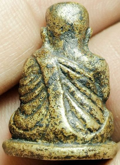 หลวงพ่อเงินพิมนิยม รูปที่ 3