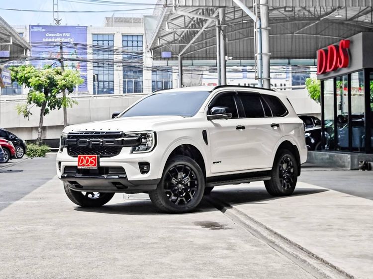รถ Ford Everest 2.0 Turbo Sport สี ขาว