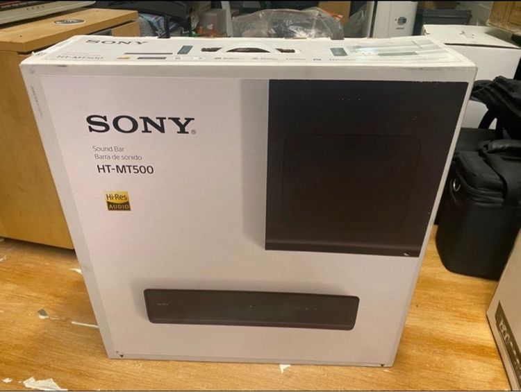 ซาวด์บาร์ ลำโพงแยกชิ้น และซับวูฟเฟอร์ SONY HT-MT500