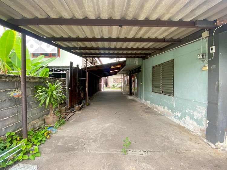 ไม่มี ขายบ้านเก่าพร้อมที่ดิน 93 ตารางวา เหมาะสร้างบ้าน ทำเล ปรีดี 41 เอกมัย 22 รูปที่ 3