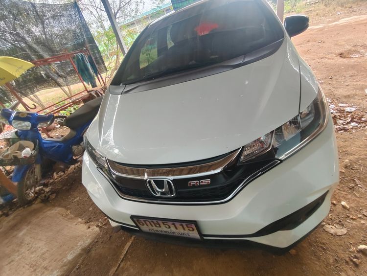 Honda Jazz 2018 1.5 RS Plus i-VTEC Utility-car เบนซิน ไม่ติดแก๊ส เกียร์อัตโนมัติ ขาว รูปที่ 2