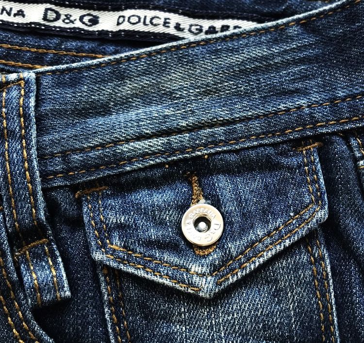 Dolce  Gabbana (DG) Magic metal button branded jeans รูปที่ 8