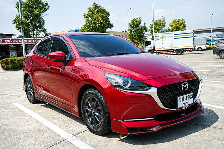 Mazda Mazda 2 2022 1.5 S Sedan เบนซิน ไม่ติดแก๊ส เกียร์อัตโนมัติ แดง รูปที่ 2