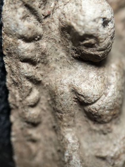 พระรอดลำพูนพิมพ์ใหญ่เนื้อโทนขาวไม่ได้ล้างครับ รูปที่ 2