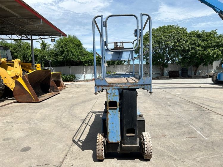 รถกระเช้ากรรไกรเสาเดี่ยวไฟฟ้า S-MAC  รุ่น KKH60-2  ความสูง 5.95 เมตร  เก่านอกนำเข้า   รูปที่ 3