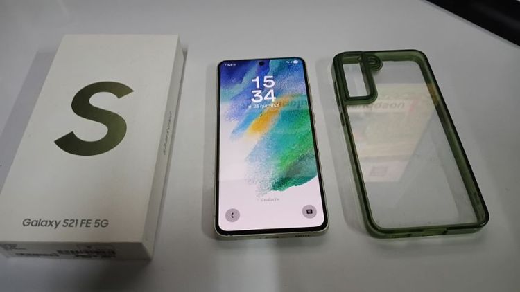 Galaxy S21 128 GB Samsung S21 FE