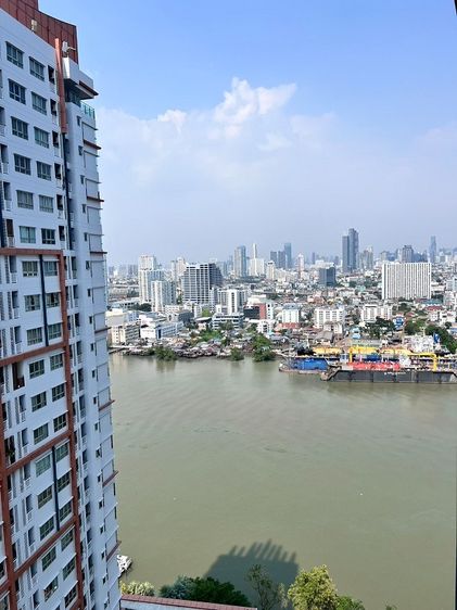 ด่วน ราคาดีที่สุดในตึก Ivy River ชั้นสูง ขนาด 30 ตรม.เพียง 1.55 ลบ. ติดต่อ โทร 0826414199