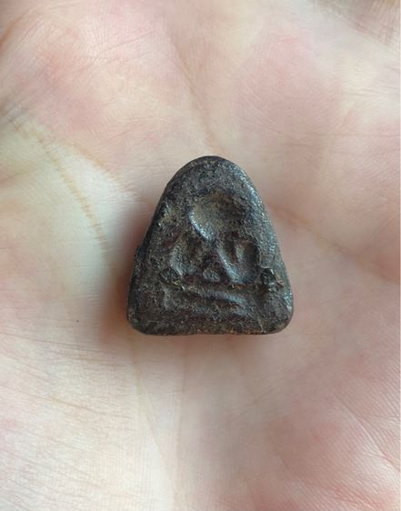 หลวงพ่อแก้ววัดเครือวัลย์ รูปที่ 2