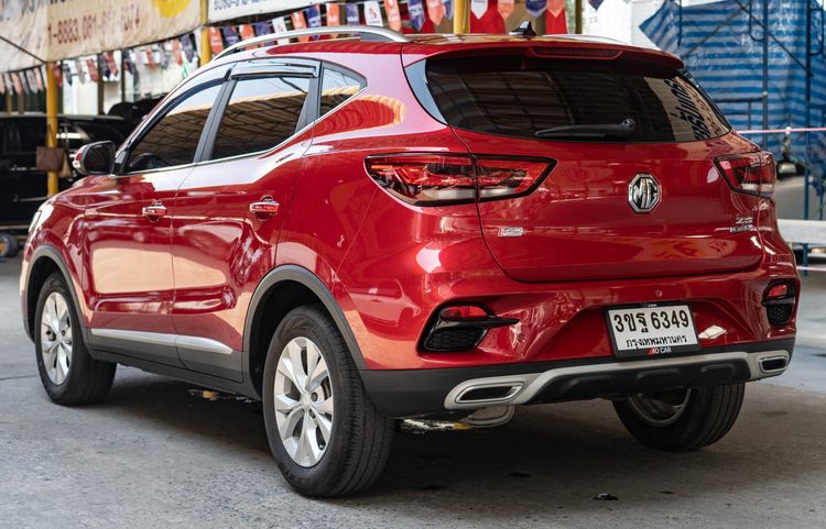 MG ZS 2022 1.5 D+ Utility-car เบนซิน ไม่ติดแก๊ส เกียร์อัตโนมัติ แดง รูปที่ 3