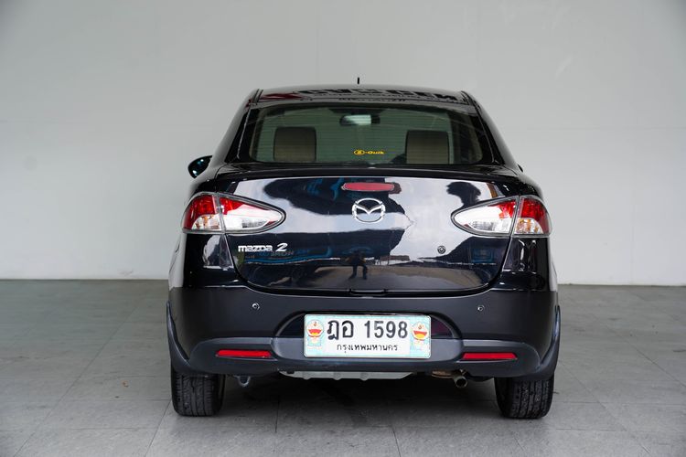 Mazda Mazda 2 2010 1.5 Elegance Groove Sedan เบนซิน ไม่ติดแก๊ส เกียร์อัตโนมัติ ดำ รูปที่ 4