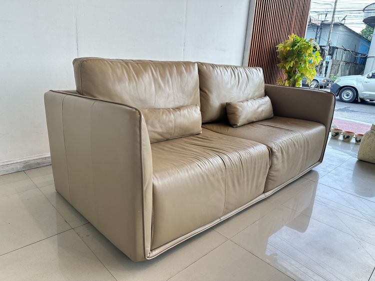 โซฟา 2 ที่นั่ง แบรนด์ AUTHENTIC EST 2013 เบาะหนังแท้ผิวสัมผัส รูปที่ 3