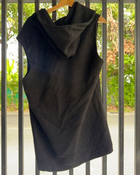 Long Hooded Vest สีดำ  รูปที่ 2