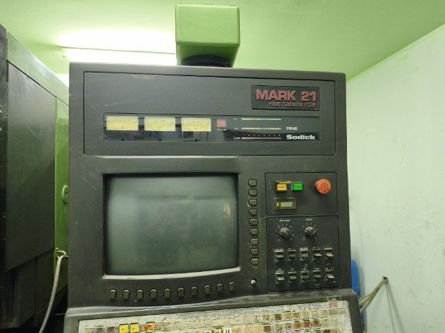 เครื่อง Wire Cut