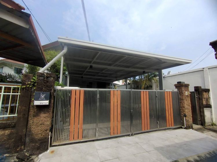 Prinsiri มีบางส่วน สร้างเสร็จก่อน 2010 ขายบ้านเดี่ยวหลังมุม เดอะ นอร์ทเทิร์น ไพร์ม รังสิต ขายพร้อมระบบโซล่า เชลล์ ถนนพหลโยธิน ซอยโรงกษาปณ์ซอย คลองหลวง 10ใกล้ฟิวเจอร์ ใกล้โทลเวย์ รูปที่ 2