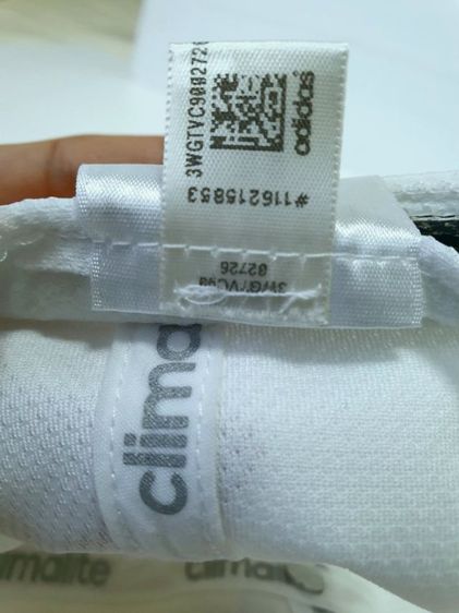 1,050.- Adidas แท้...ใส่ครั้งเดียว ( ใหม่กิ๊ก..สภาพ 95 เปอร์เซ็นต์ ) รูปที่ 9