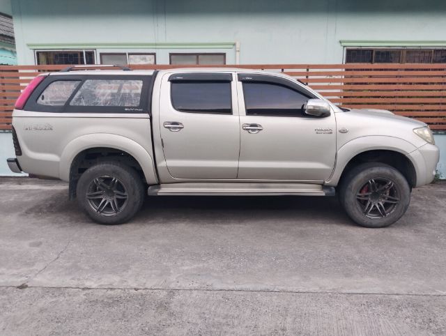 Toyota Hilux Vigo 2008 3.0 Pickup ดีเซล เกียร์ธรรมดา บรอนซ์เงิน รูปที่ 4