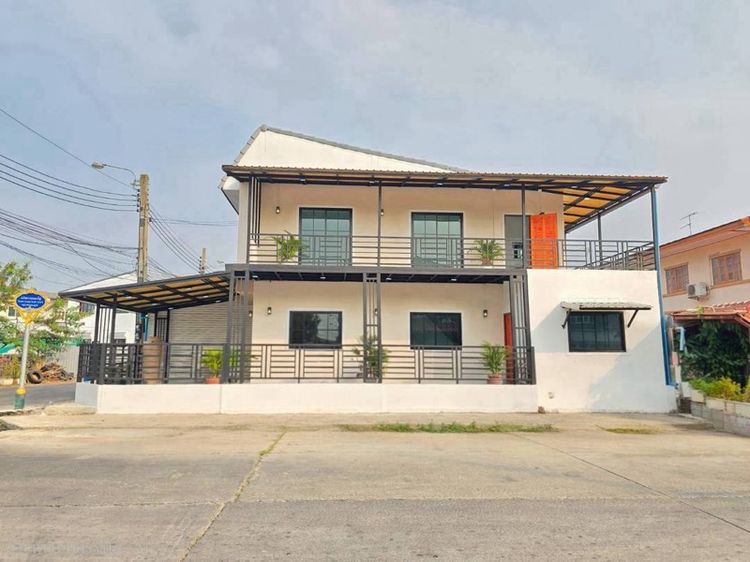 มีบางส่วน ใช่ โปรแรง‼️ ทาวน์เฮ้าส์หลังมุม บางบัวทอง 2นอน 2น้ำ ทำเลค้าขายได้ ฟรีสินเชื่อ รูปที่ 2