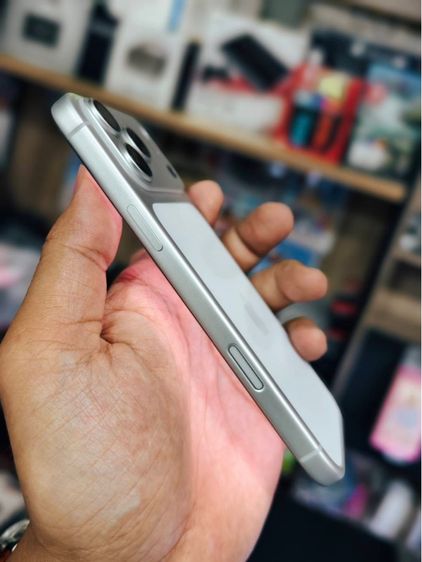 - iPhone 17 Pro Max 256GB Silver รูปที่ 6