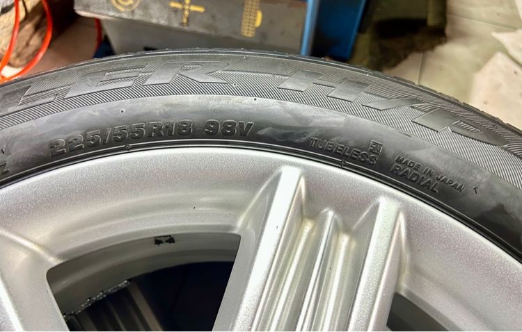 ISUZU 18 พร้อมยางบริสโตน 225 55 18 ครบชุด รูปที่ 8