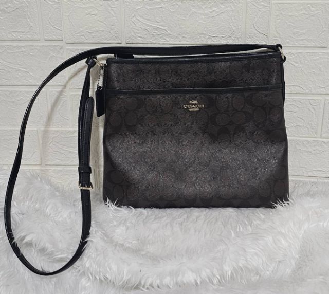 กระเป๋าcoach รูปที่ 8