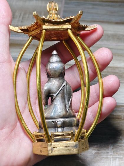 พระกริ่งปวเรศพิมพ์ใหญ่ยกซุ้มจีน รูปที่ 11