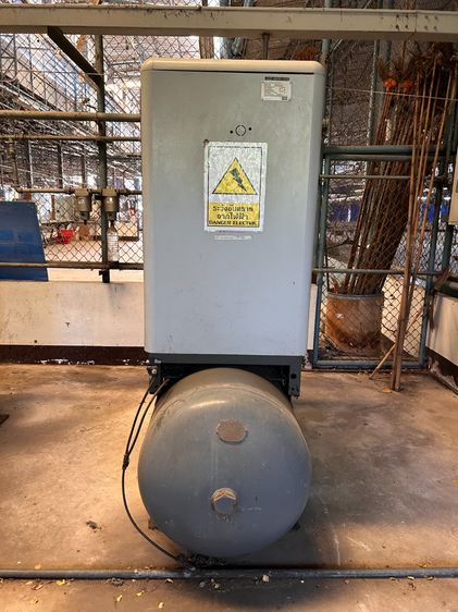 ขายปั๊มลม ขนาด 11 และ 22 แรงม้า สภาพมือสอง