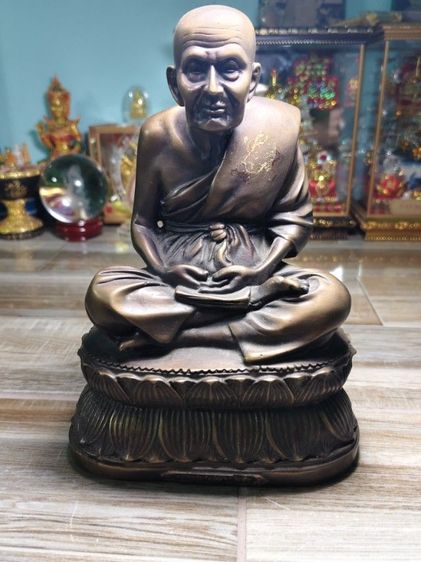 พระบูชาหลวงปู่ทวดเนื้อทองเหลืองหน้าตัก 4 นิ้วความสูง 8 นิ้ว